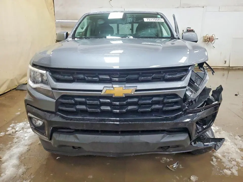 2021 CHEVROLET COLORADO LT  