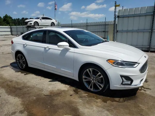 2020 FORD FUSION TITANIUM  