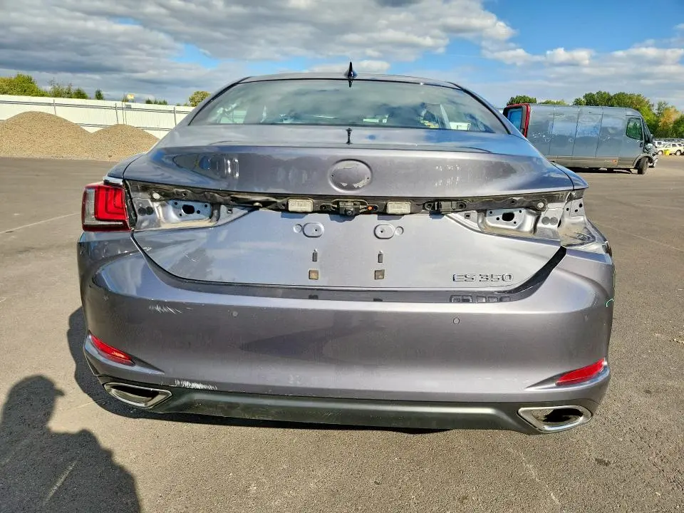 2019 LEXUS ES 350  