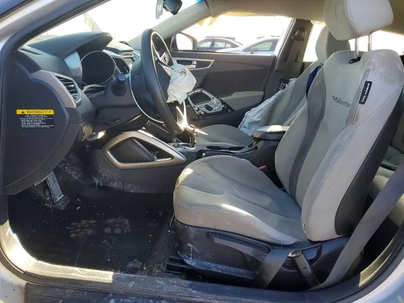 2012 HYUNDAI VELOSTER   