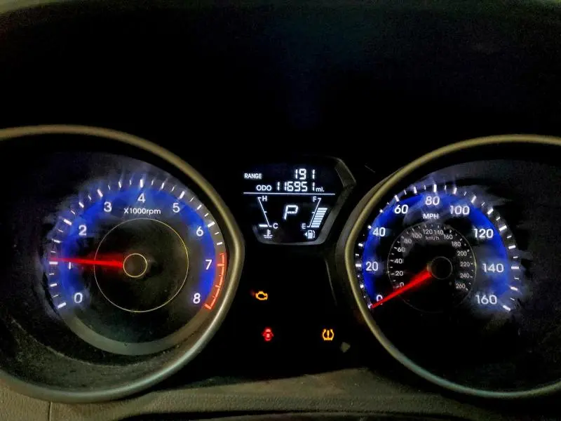 2012 HYUNDAI ELANTRA GLS  