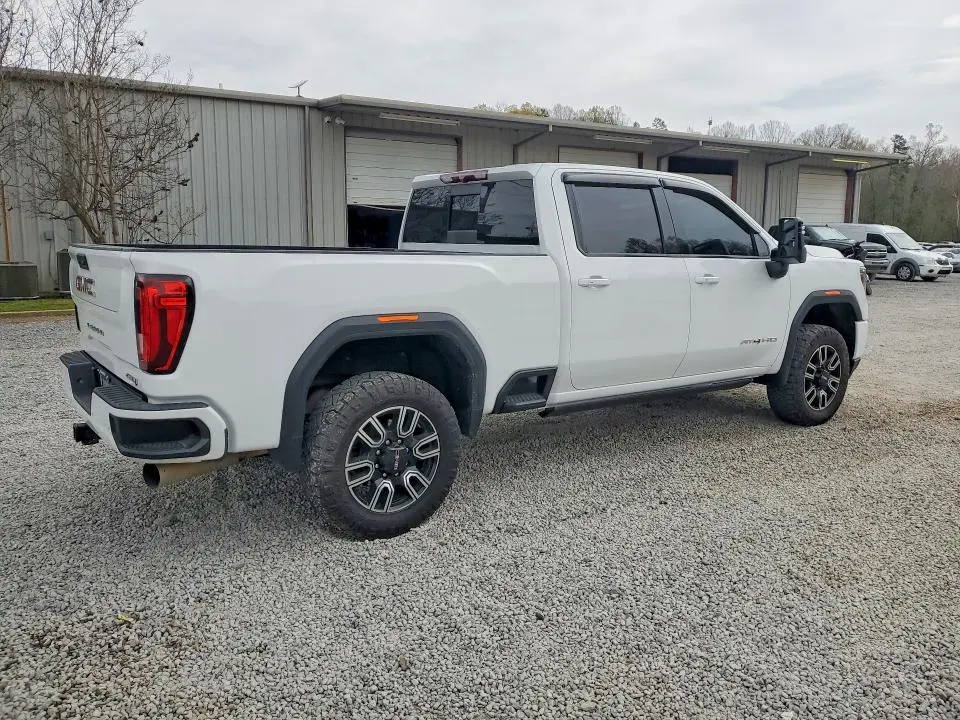 2022 GMC SIERRA K2500 AT4  