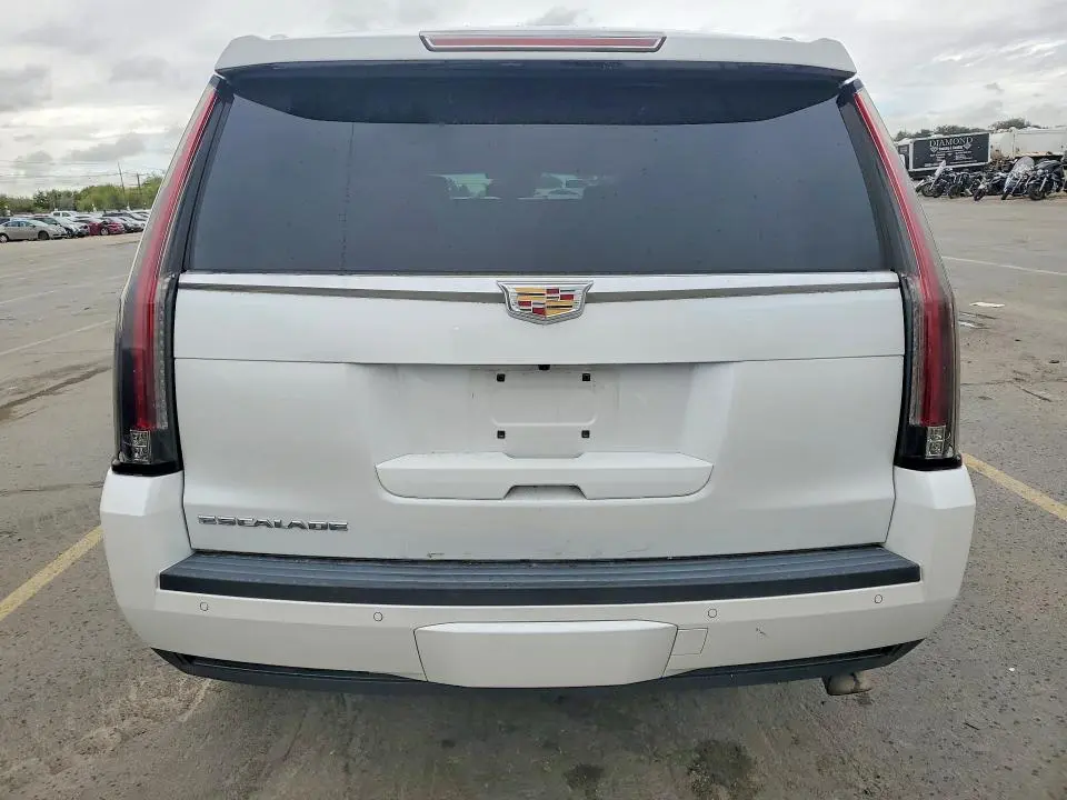 2016 CADILLAC ESCALADE PLATINUM  