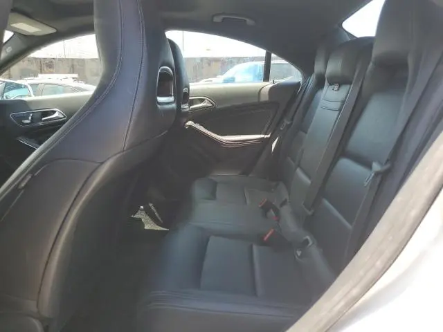 2019 MERCEDES-BENZ CLA 250  