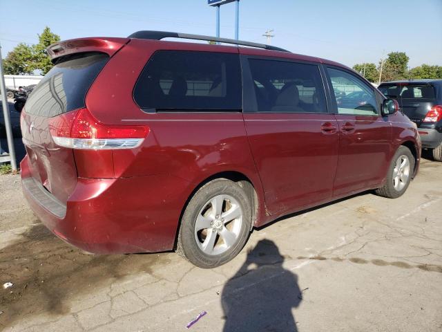 2011 TOYOTA SIENNA LE