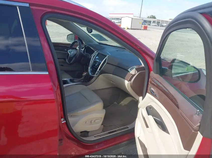 2013 CADILLAC SRX PERFORMANCE COLLECTION