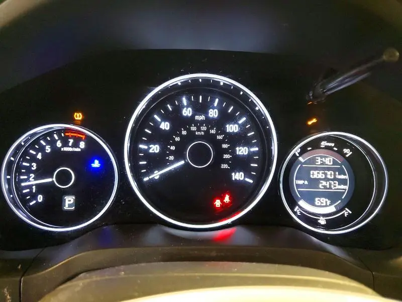 2021 HONDA HR-V LX  