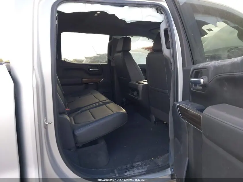 2021 CHEVROLET SILVERADO 1500 4WD  SHORT BED LT TRAIL BOSS