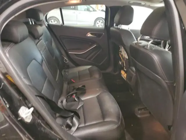 2015 MERCEDES-BENZ GLA 250 4MATIC  