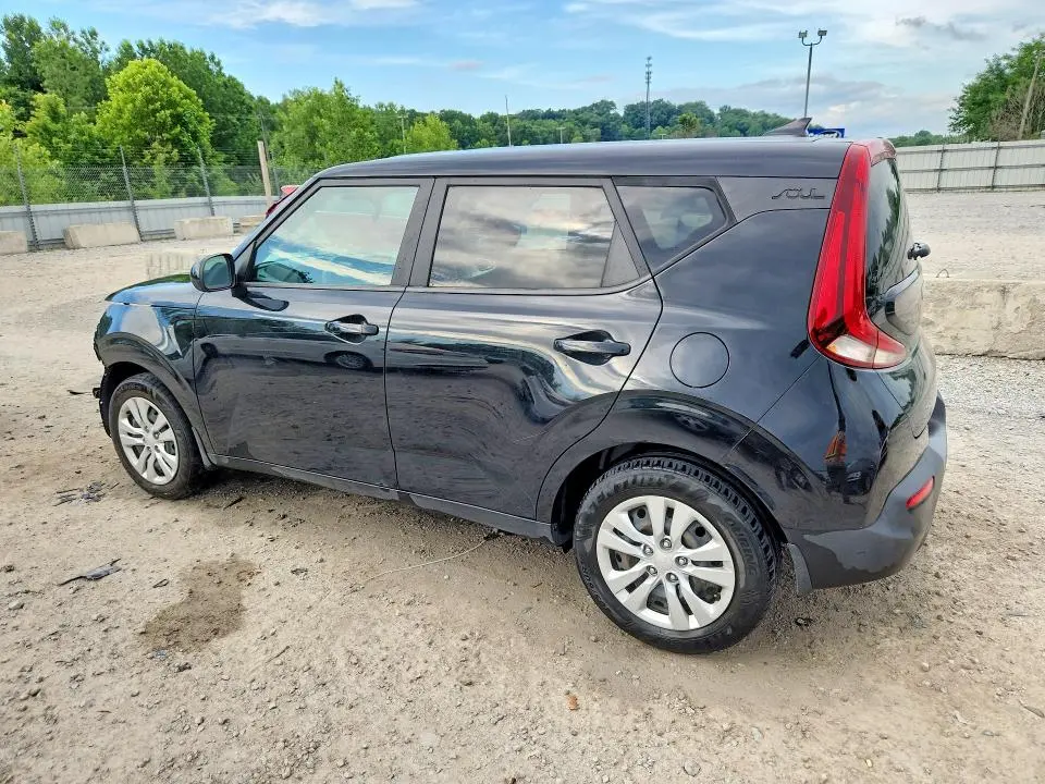 2022 KIA SOUL LX  