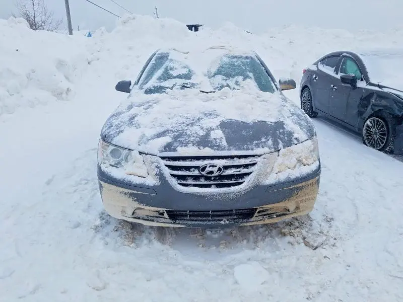 2010 HYUNDAI SONATA GLS  