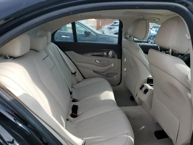 2017 MERCEDES-BENZ E 300  