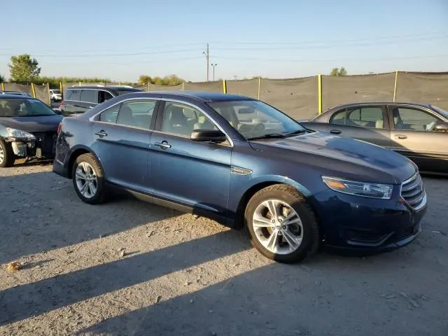 2017 FORD TAURUS SE