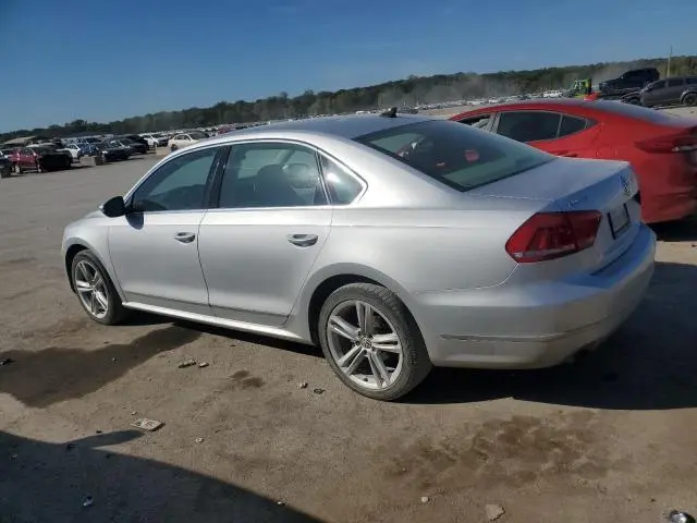 2012 VOLKSWAGEN PASSAT SEL  