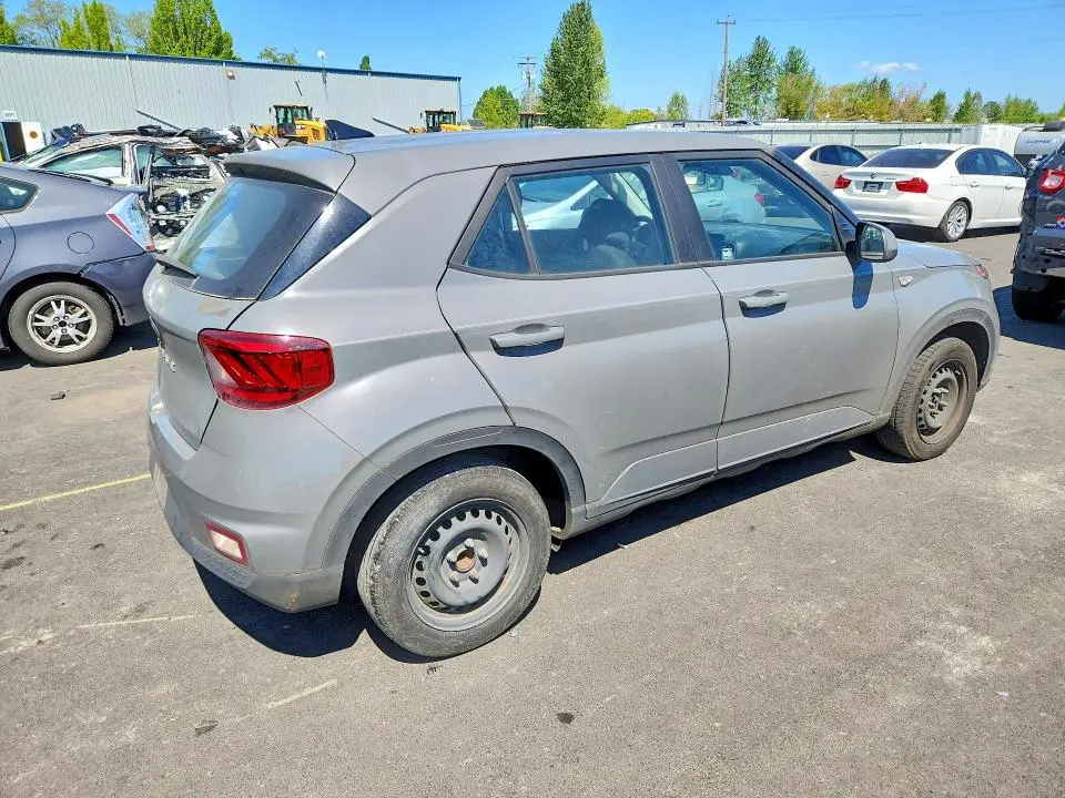 2020 HYUNDAI VENUE SE  