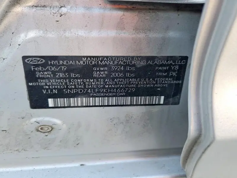 2019 HYUNDAI ELANTRA SE  
