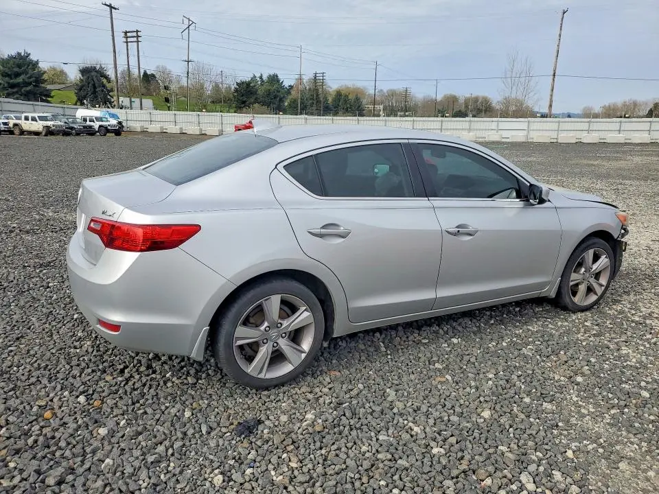 2014 ACURA ILX 20  
