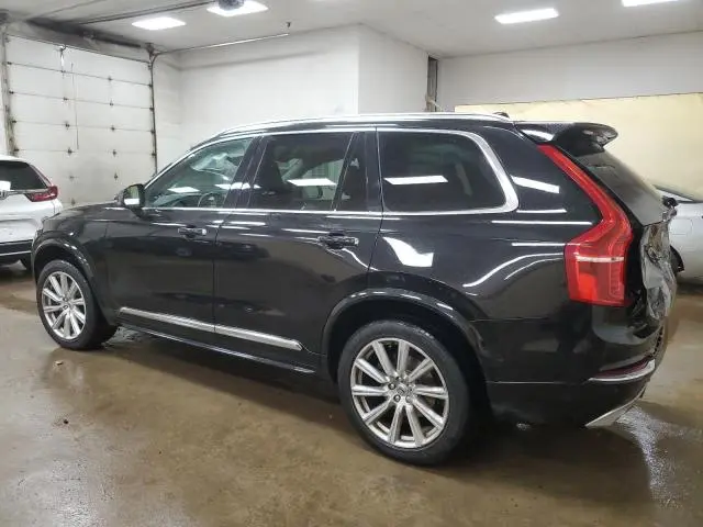 2016 VOLVO XC90 T6
