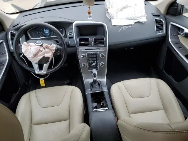 2016 VOLVO XC60 T5 PREMIER  