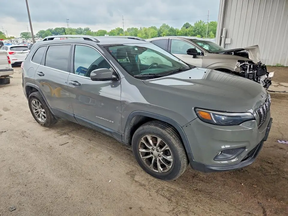 2021 JEEP CHEROKEE LATITUDE PLUS  
