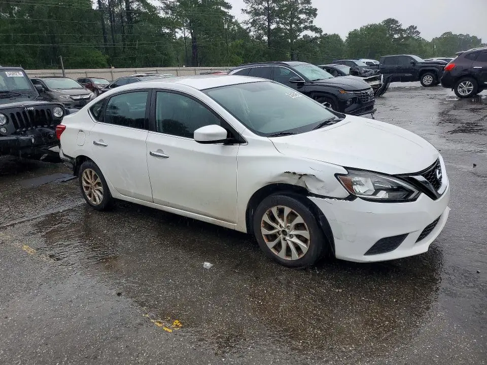 2018 NISSAN SENTRA SV  