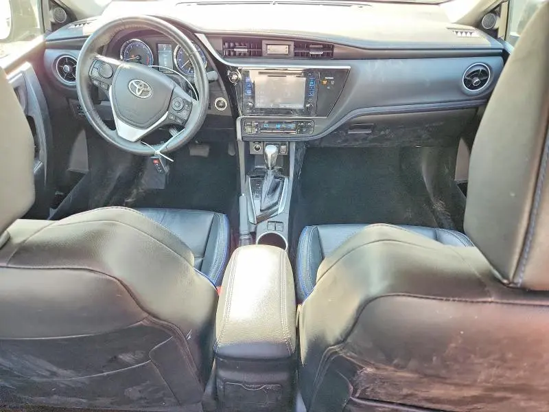 2017 TOYOTA COROLLA XSE  