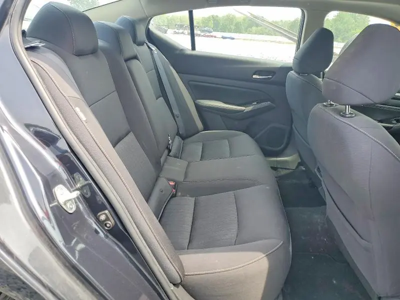 2020 NISSAN ALTIMA SV  