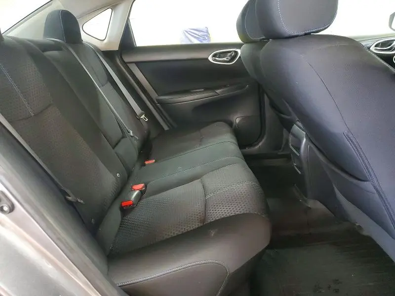 2016 NISSAN SENTRA SR  