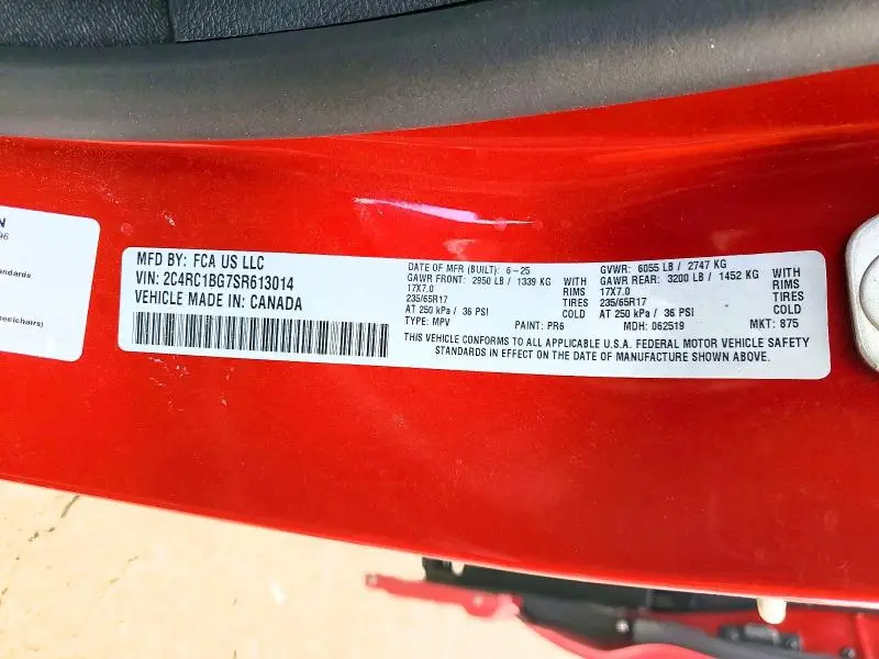 2025 CHRYSLER PACIFICA SELECT  