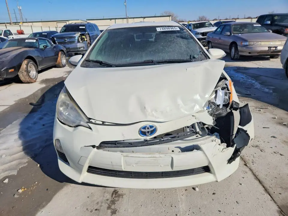 2012 TOYOTA PRIUS C TWO  
