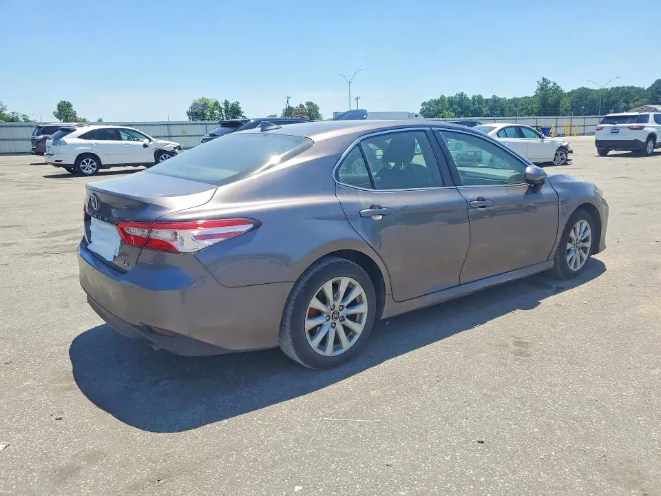 2020 TOYOTA CAMRY LE  