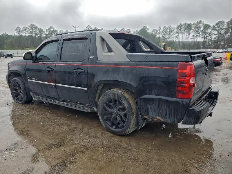 2010 CHEVROLET AVALANCHE LTZ  