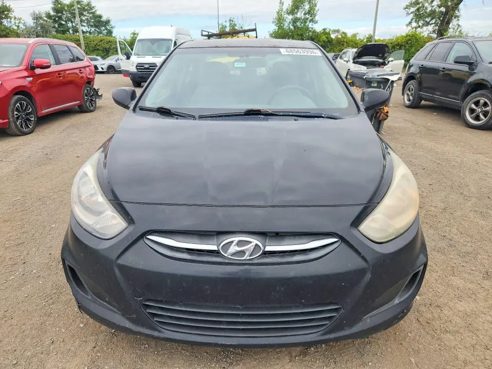 2012 HYUNDAI ACCENT GLS  