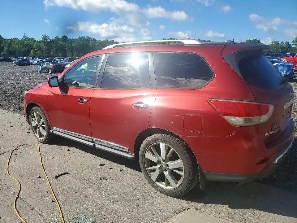 2013 NISSAN PATHFINDER S  