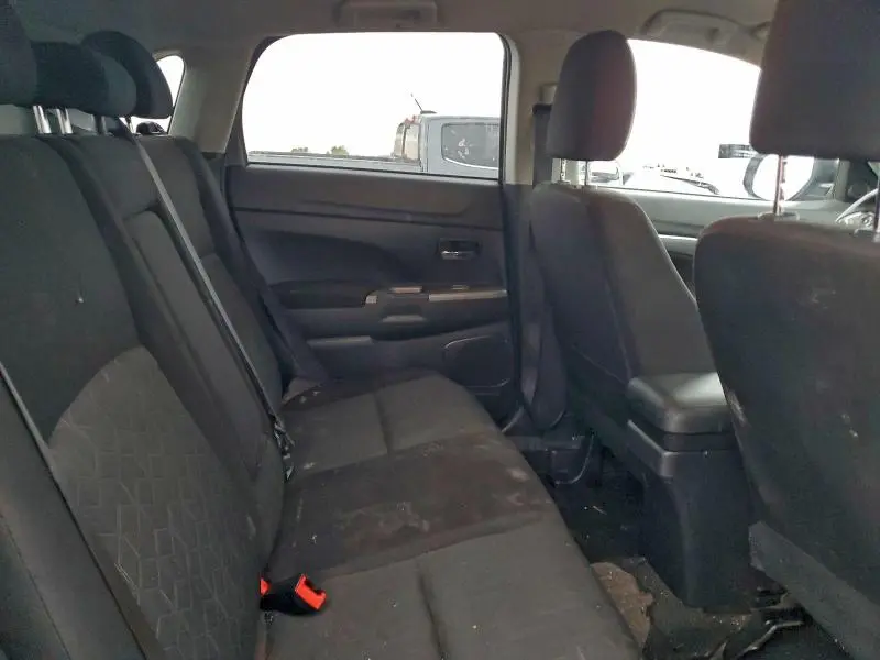 2020 MITSUBISHI OUTLANDER SPORT SE  