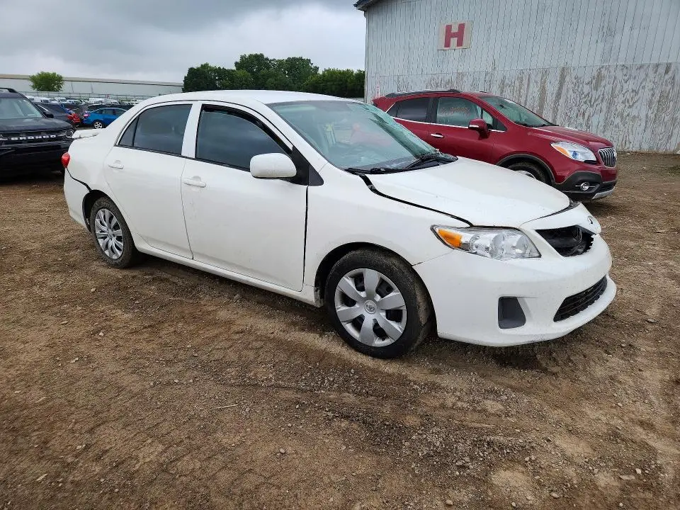 2013 TOYOTA COROLLA L  