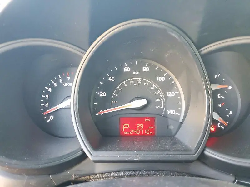 2017 KIA RIO LX  