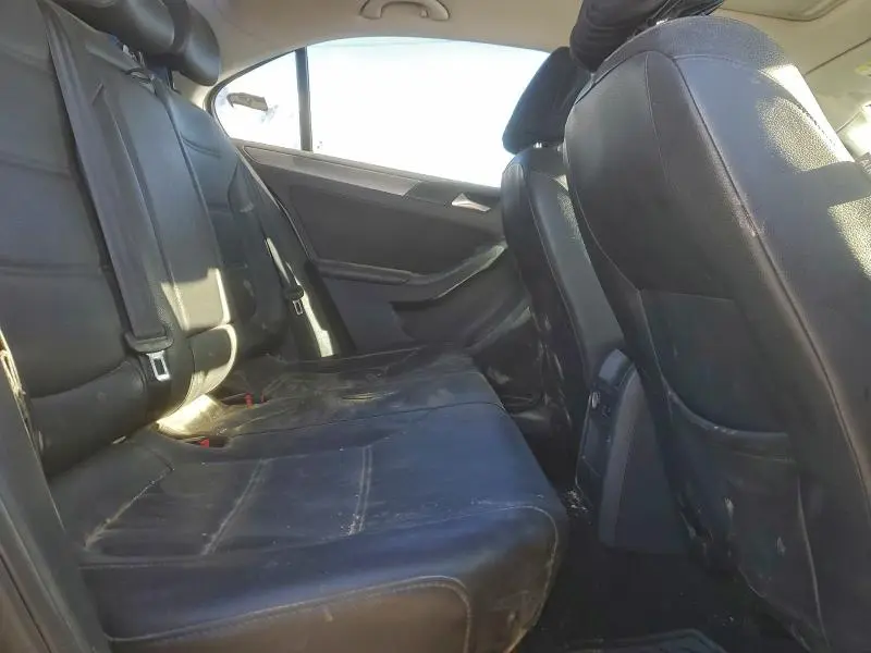 2013 VOLKSWAGEN JETTA TDI  