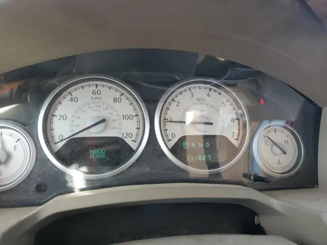 2010 CHRYSLER TOWN & COUNTRY LIMITED  