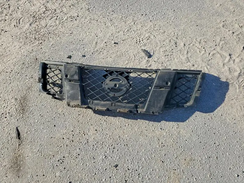 2017 NISSAN FRONTIER S  