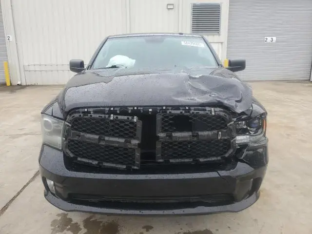 2014 RAM 1500 ST  