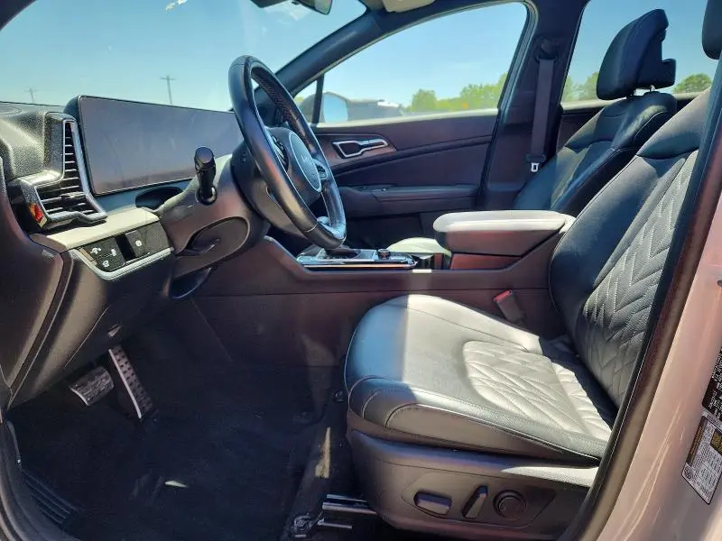 2023 KIA SPORTAGE X-PRO  