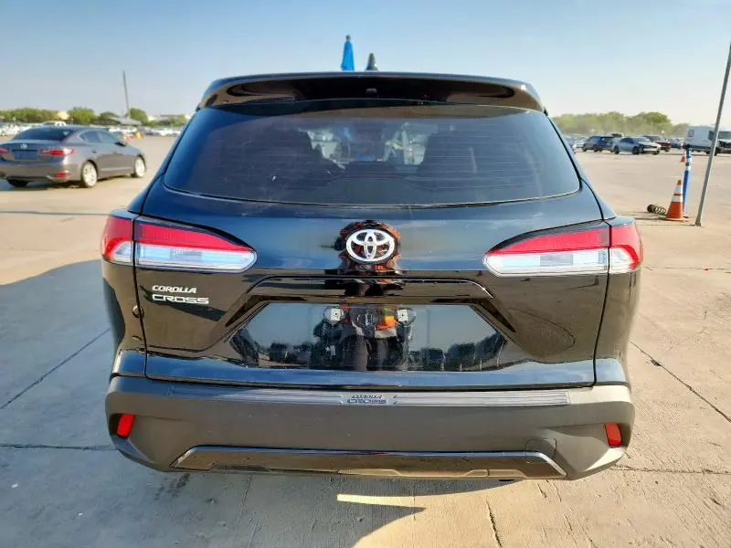 2025 TOYOTA COROLLA CROSS L  