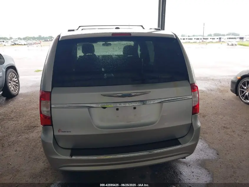 2012 CHRYSLER TOWN & COUNTRY TOURING