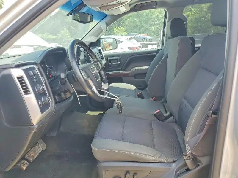 2017 GMC SIERRA K1500 SLE  