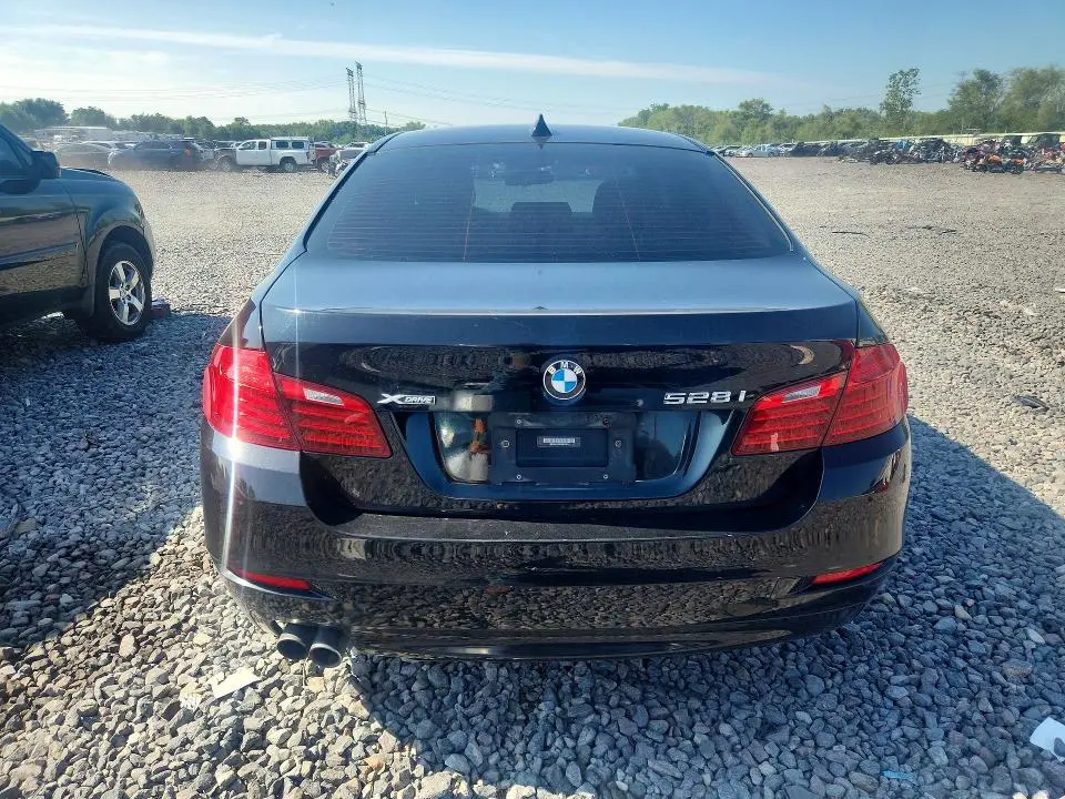 2015 BMW 528 XI  