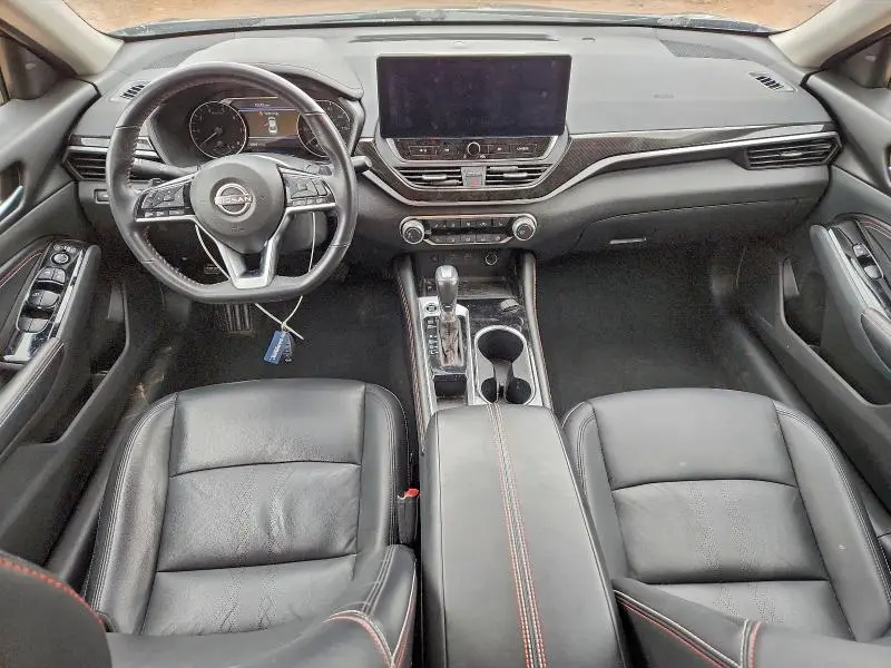 2023 NISSAN ALTIMA SR  