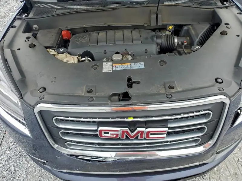 2013 GMC ACADIA SLT-2  