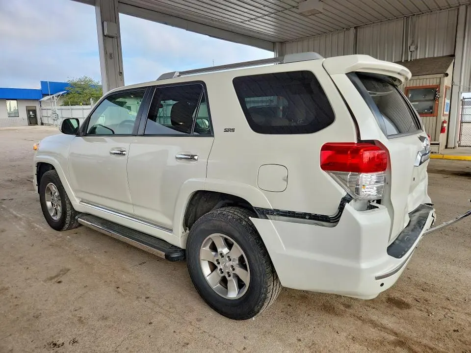 2013 TOYOTA 4RUNNER SR5  