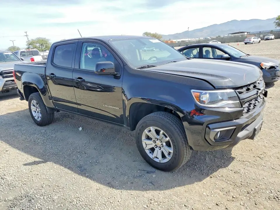 2022 CHEVROLET COLORADO LT  
